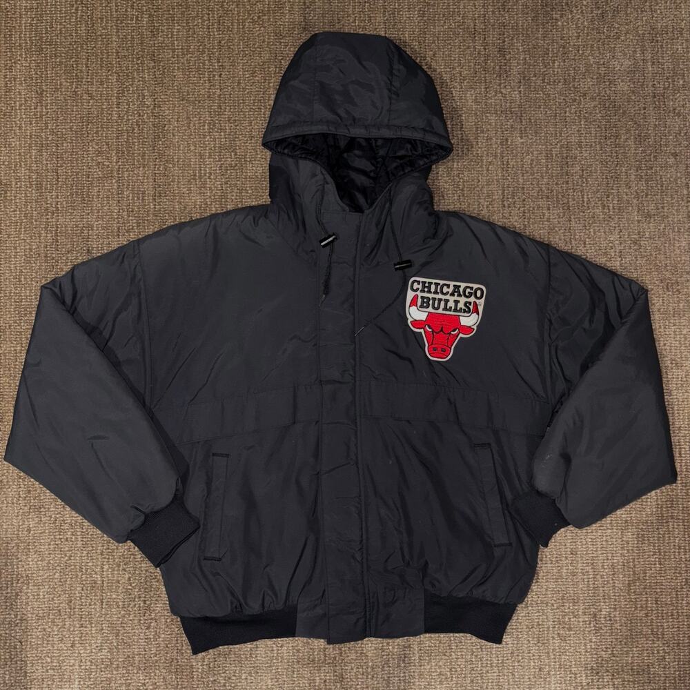 Vintage Chicago Bulls 90s Hooded Bomber Jacket